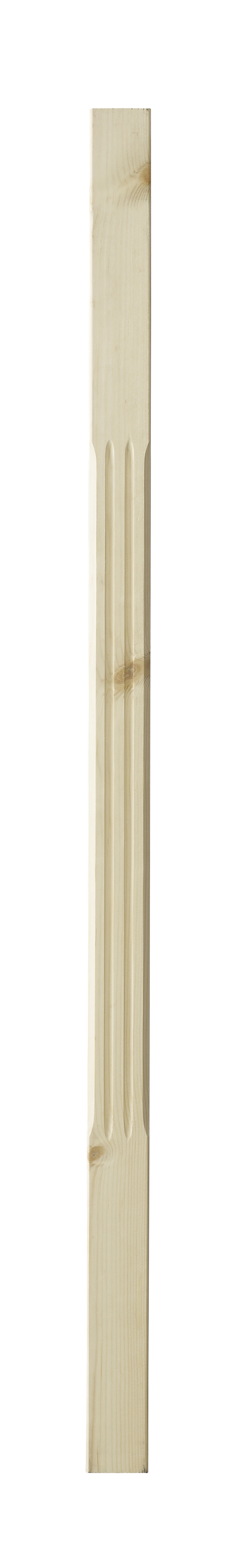 1 Pine Stop Chamfer Fluted Baluster 900 41